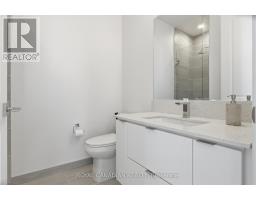Ph 02 - 30 Elm Drive W, Mississauga, ON L5B0N6 Photo 32