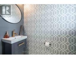 Bathroom - 4005 Crown Street, Lincoln, ON L3J0S8 Photo 6