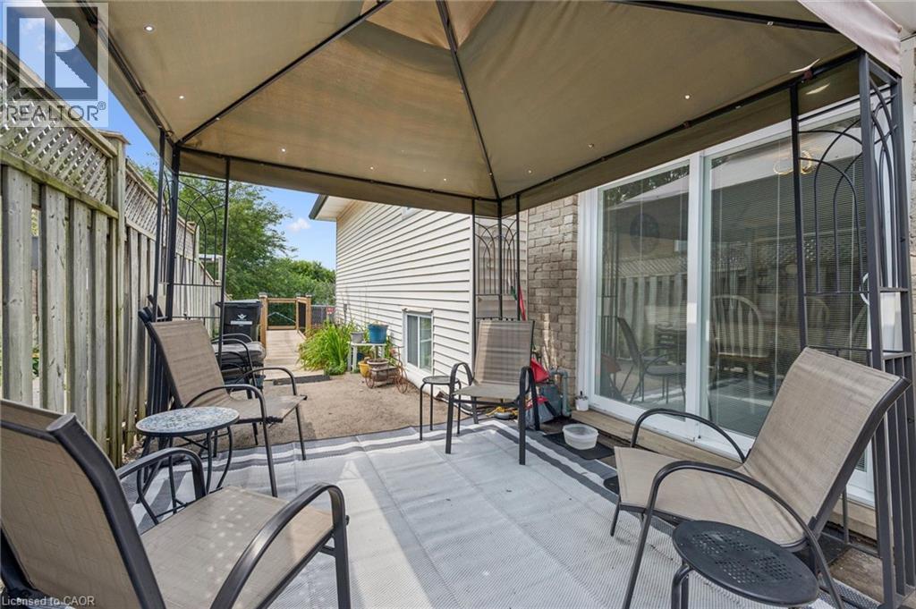 847 DOON VILLAGE Road - 34