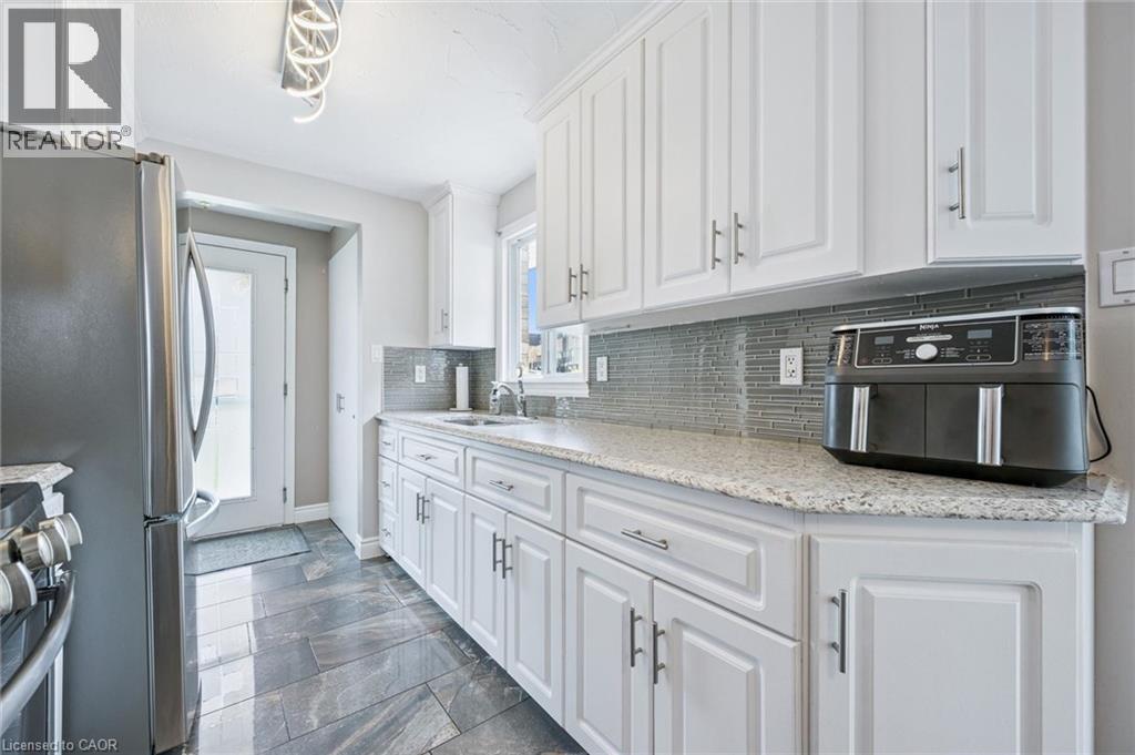 847 DOON VILLAGE Road - 8