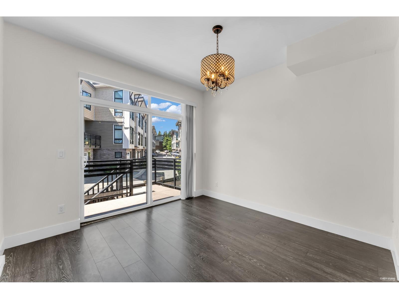 3 Bed, 3 Bath House for Sale in Surrey – 11 9989 E BARNSTON DRIVE, Surrey – MLS# R3154037 - Image 11