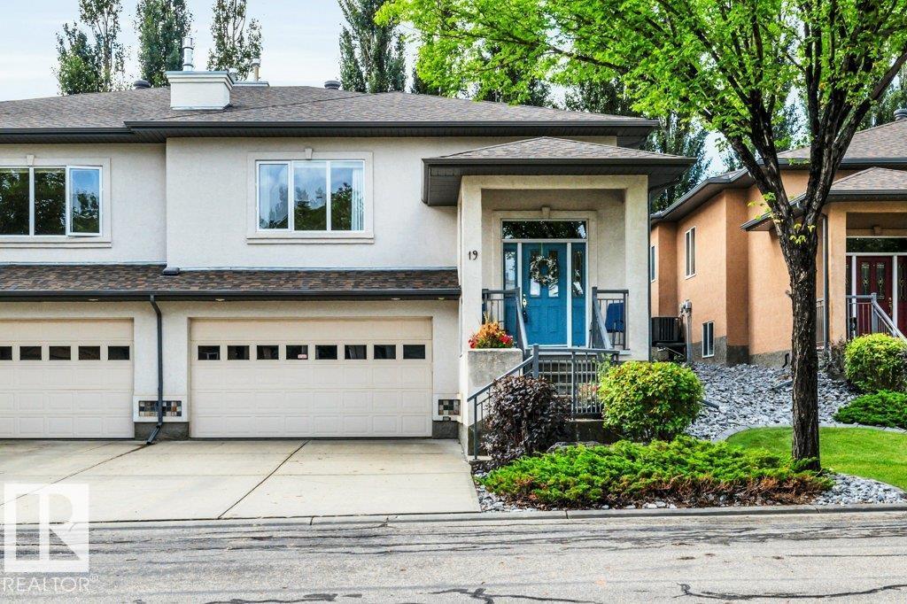 #19 50 Oakridge DR S - 1