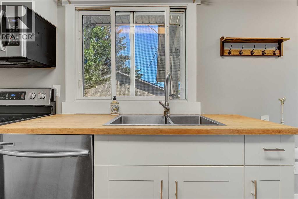 9626 108 Avenue - Photo 5