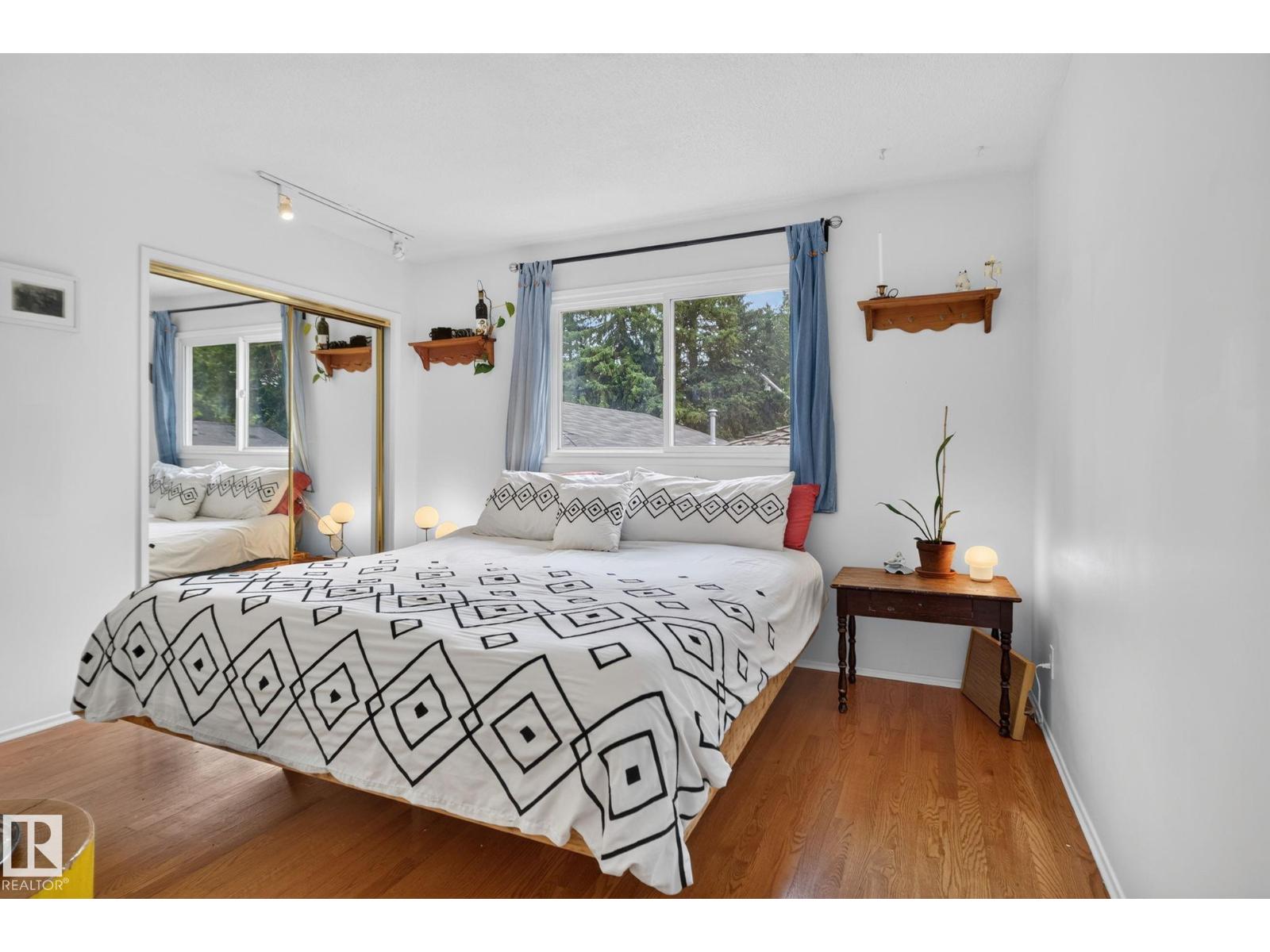 12 LATIMER PL - Image 21