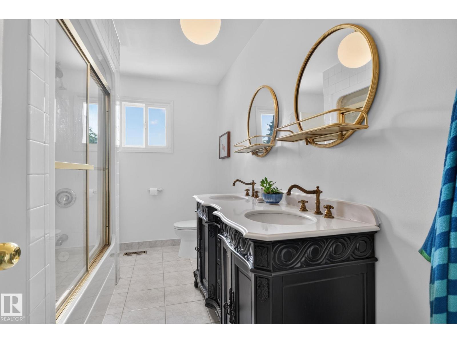 12 LATIMER PL - Image 23