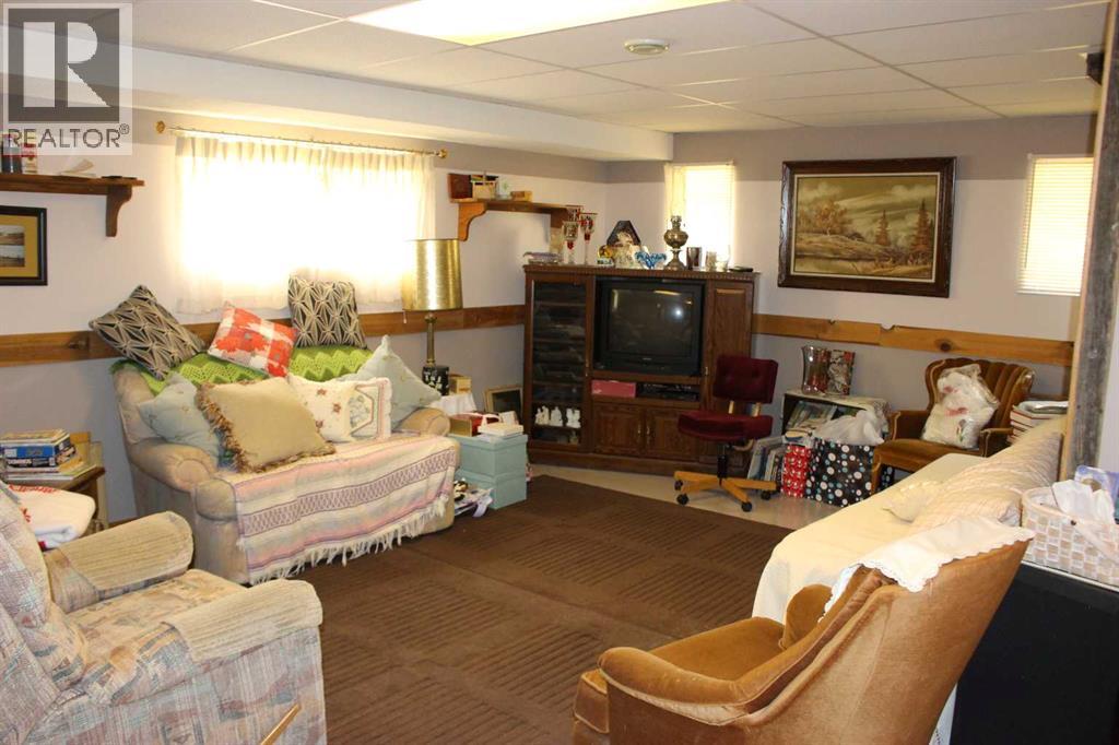 61048 HWY 844 - Photo 14