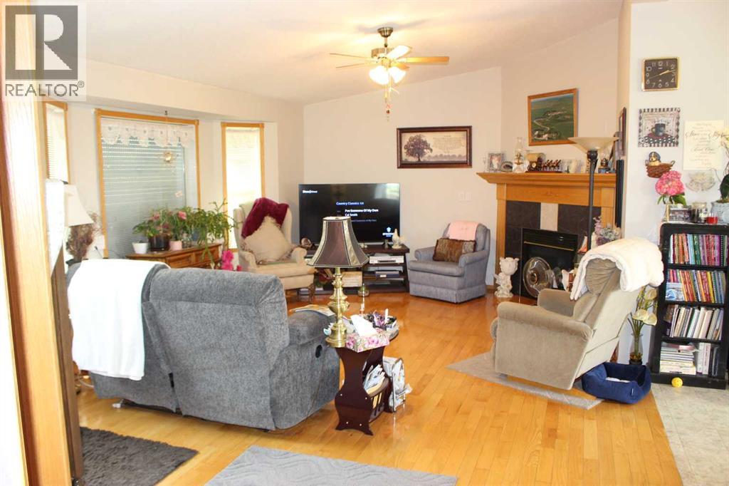 61048 HWY 844 - Photo 7