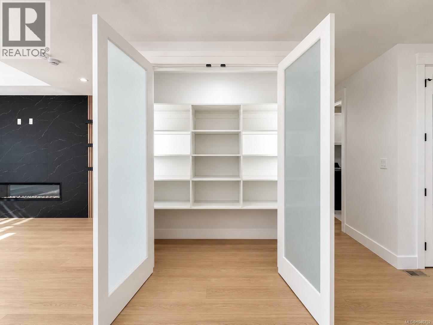 2684 12th Ave - 14