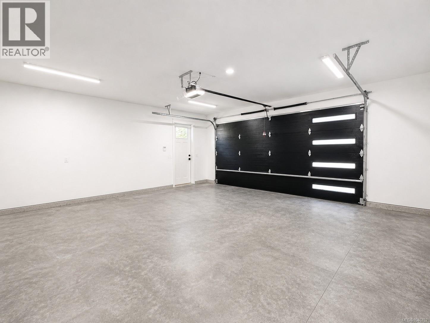 2684 12th Ave - 34
