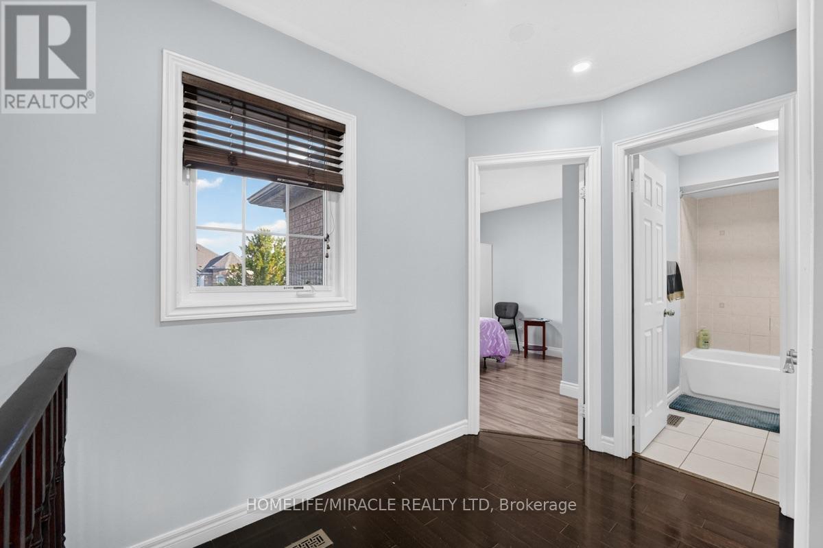 21 CHALKFARM CRESCENT - Image 21