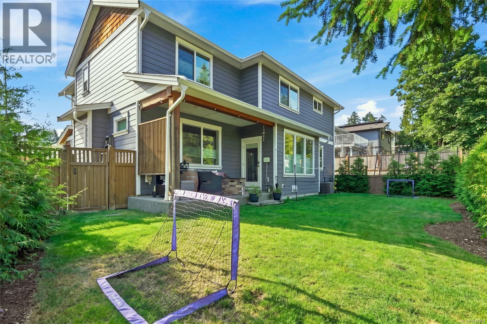 3793 Marjorie Way - 8