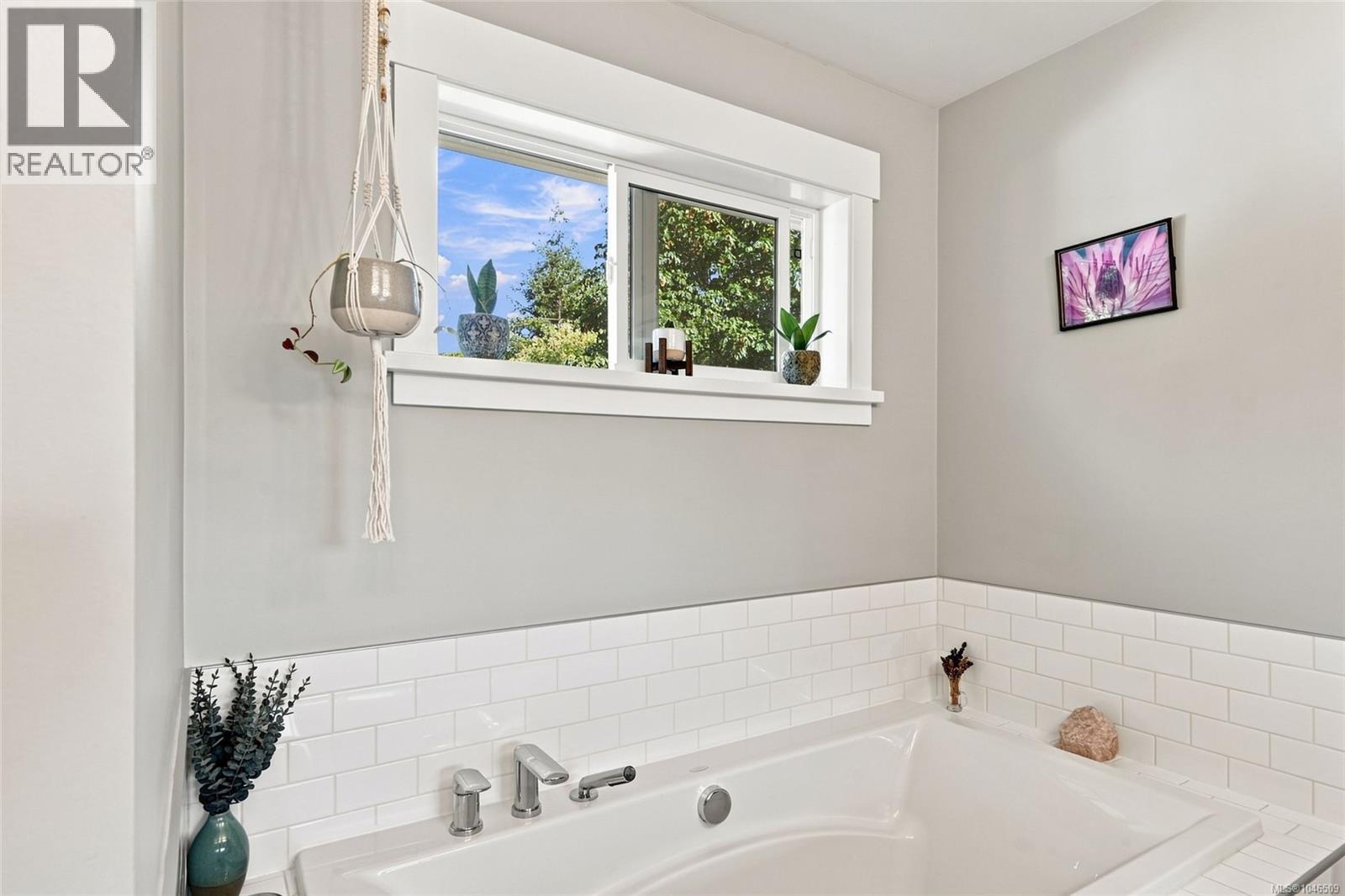 3793 Marjorie Way - Image 34