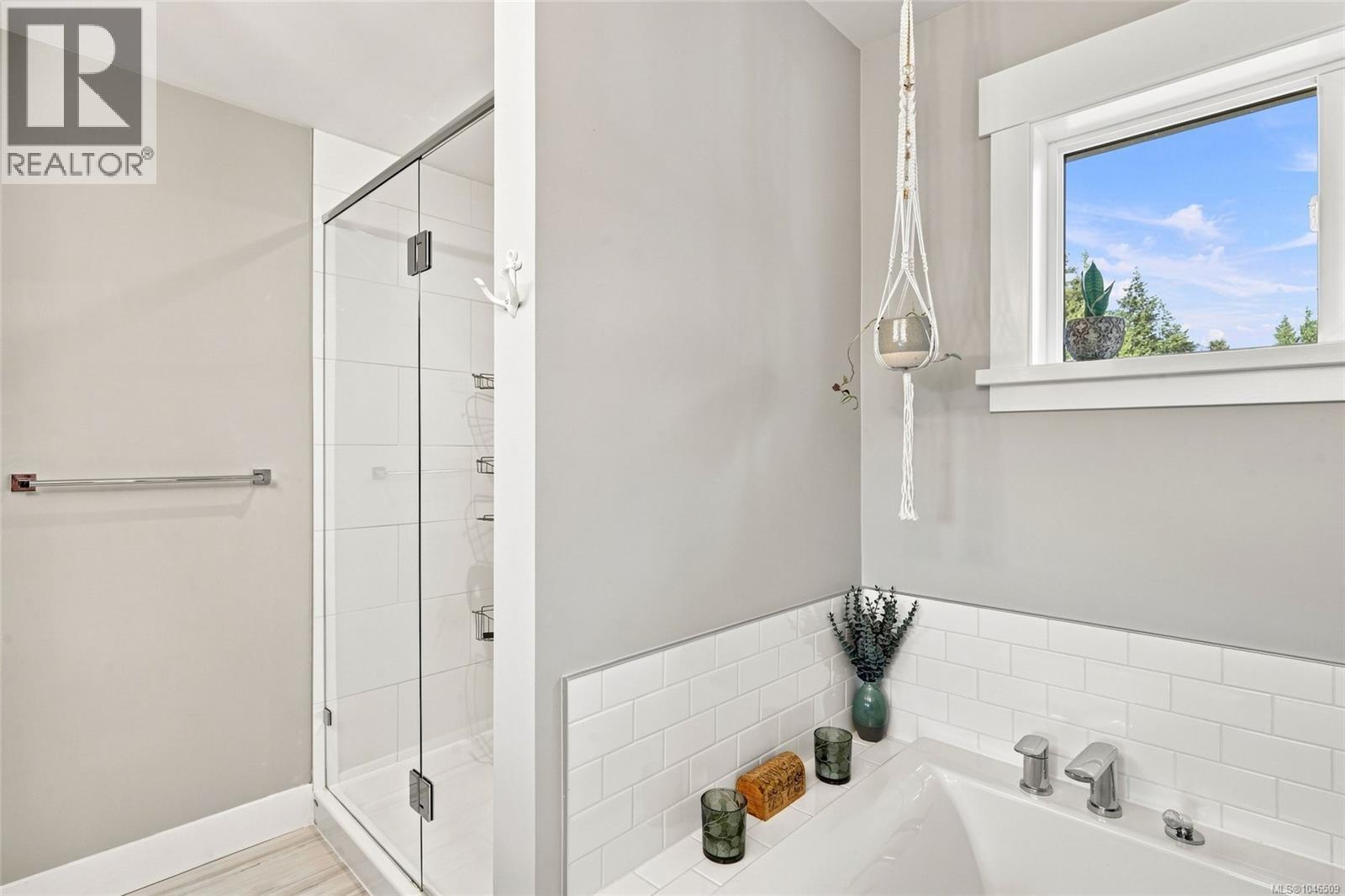 3793 Marjorie Way - 32