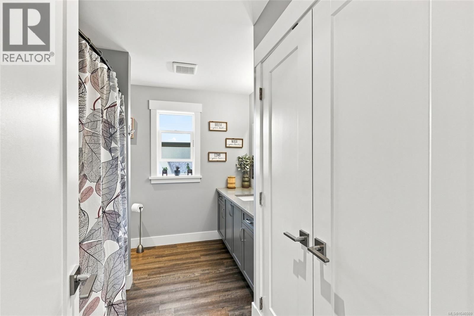 3793 Marjorie Way - 37