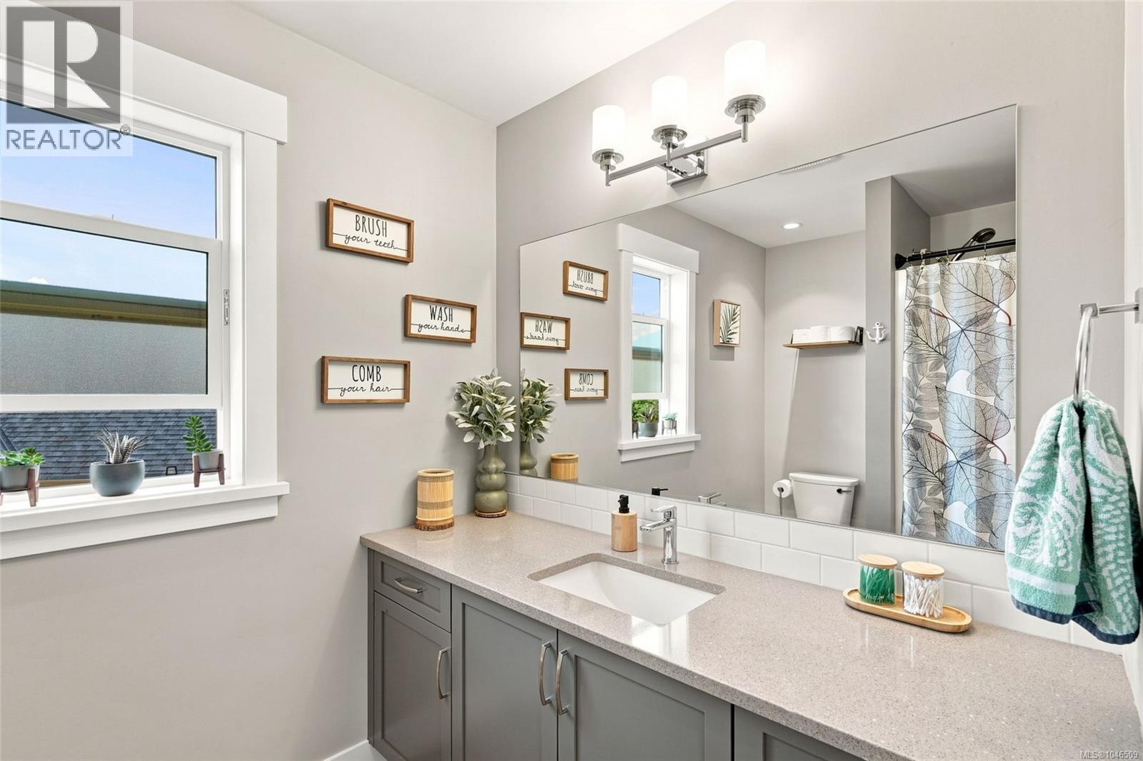 3793 Marjorie Way - 39