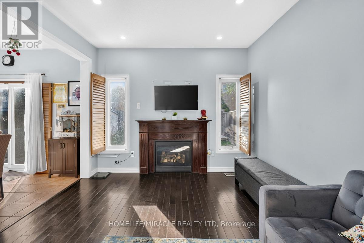 21 CHALKFARM CRESCENT - 9