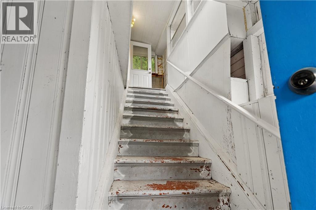 286 MAIN Street S - 20