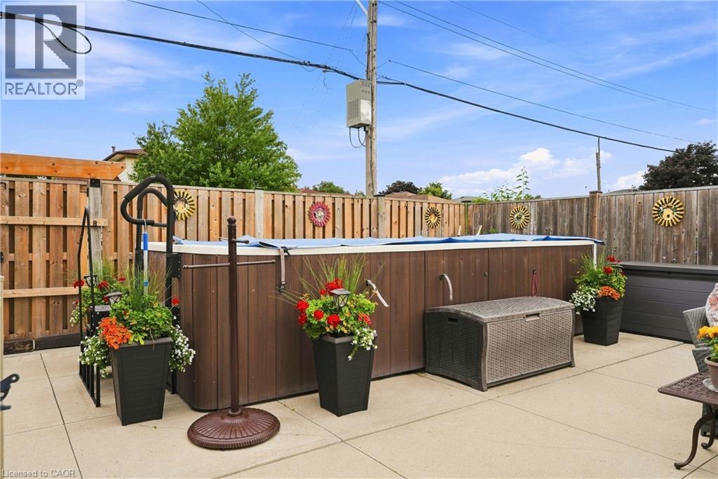 58 MOXLEY Drive - 22