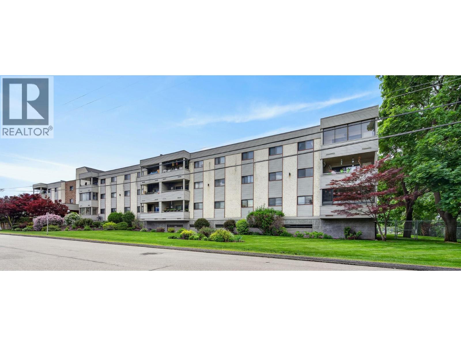 #311 3608 27 Avenue - 35