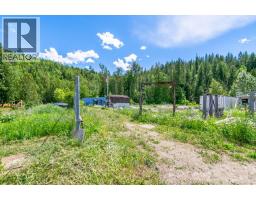 1940 Trans Can Highway, Sicamous, BC V0E2V0 Photo 19