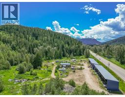 1940 Trans Can Highway, Sicamous, BC V0E2V0 Photo 25
