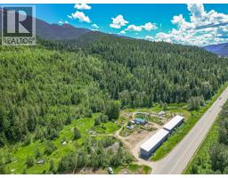 1940 Trans Can Highway, Sicamous, BC V0E2V0 Photo 30