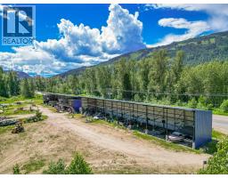 1940 Trans Can Highway, Sicamous, BC V0E2V0 Photo 24