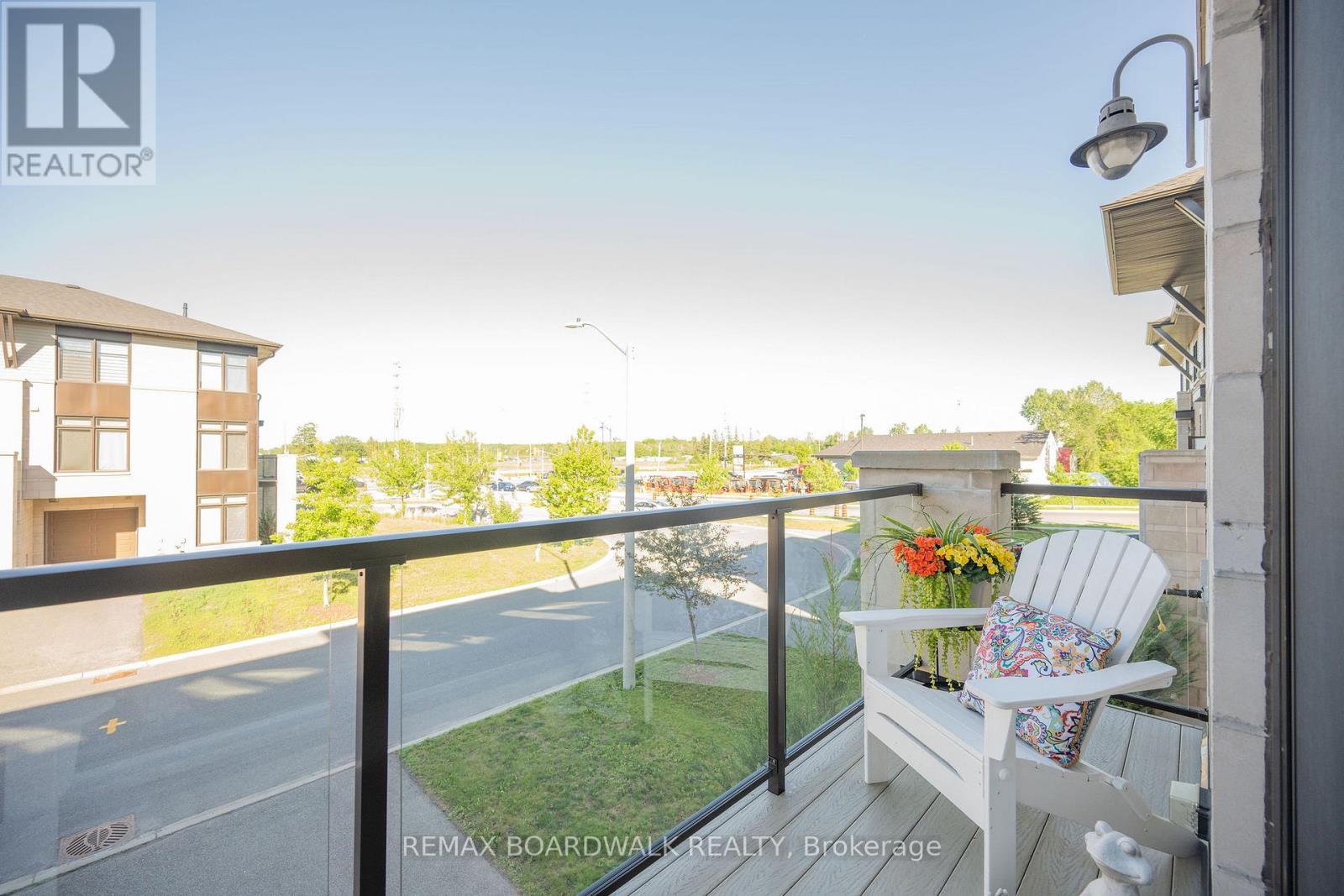 543 LABRADOR CRESCENT - Image 28