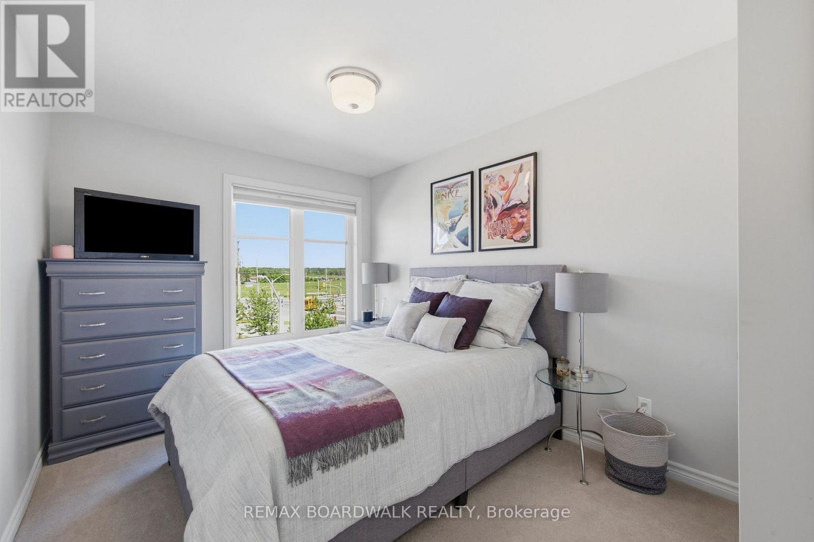 543 LABRADOR CRESCENT - Image 41