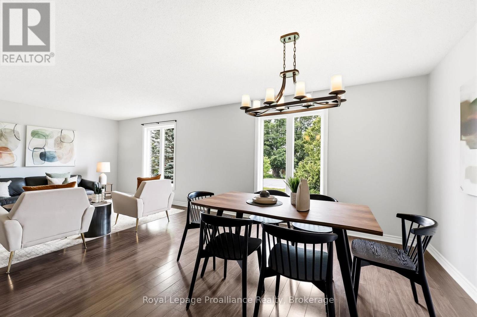 158 ONTARIO STREET - Image 20