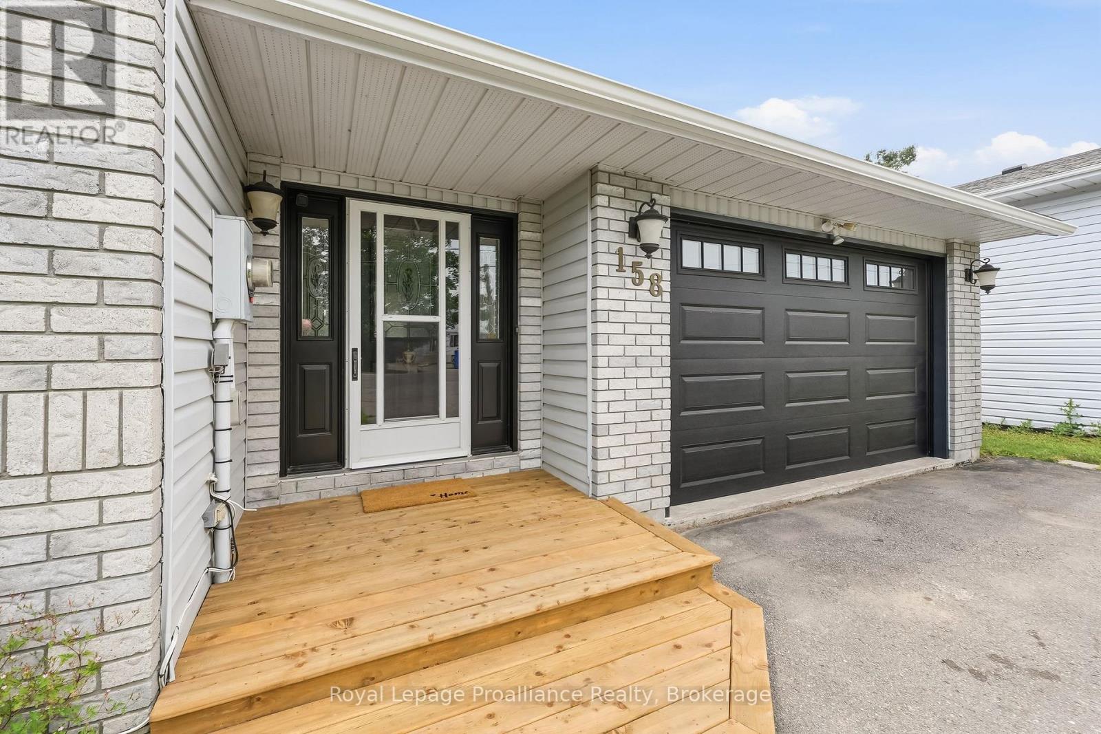 158 ONTARIO STREET - 4