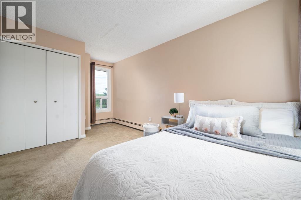 1051 3 Street Northwest - Photo 27