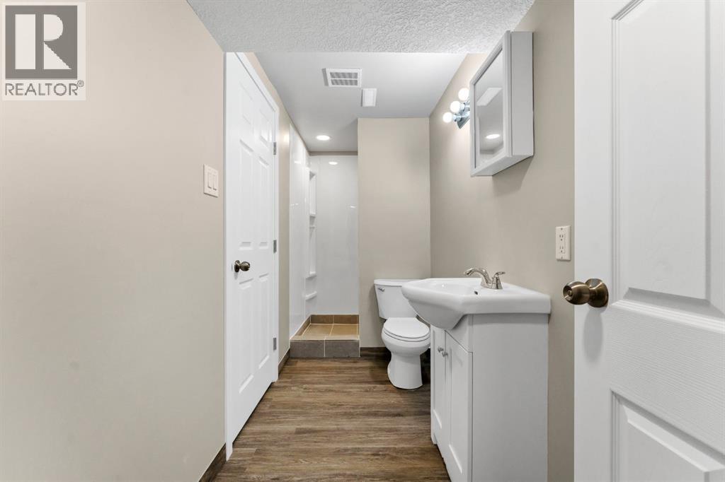 729 3 Street Northwest - Photo 38