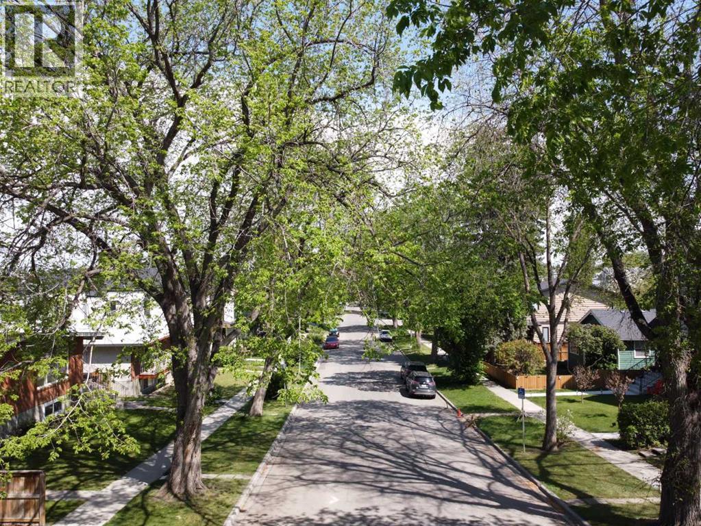 232 27 Avenue Northwest - Photo 7