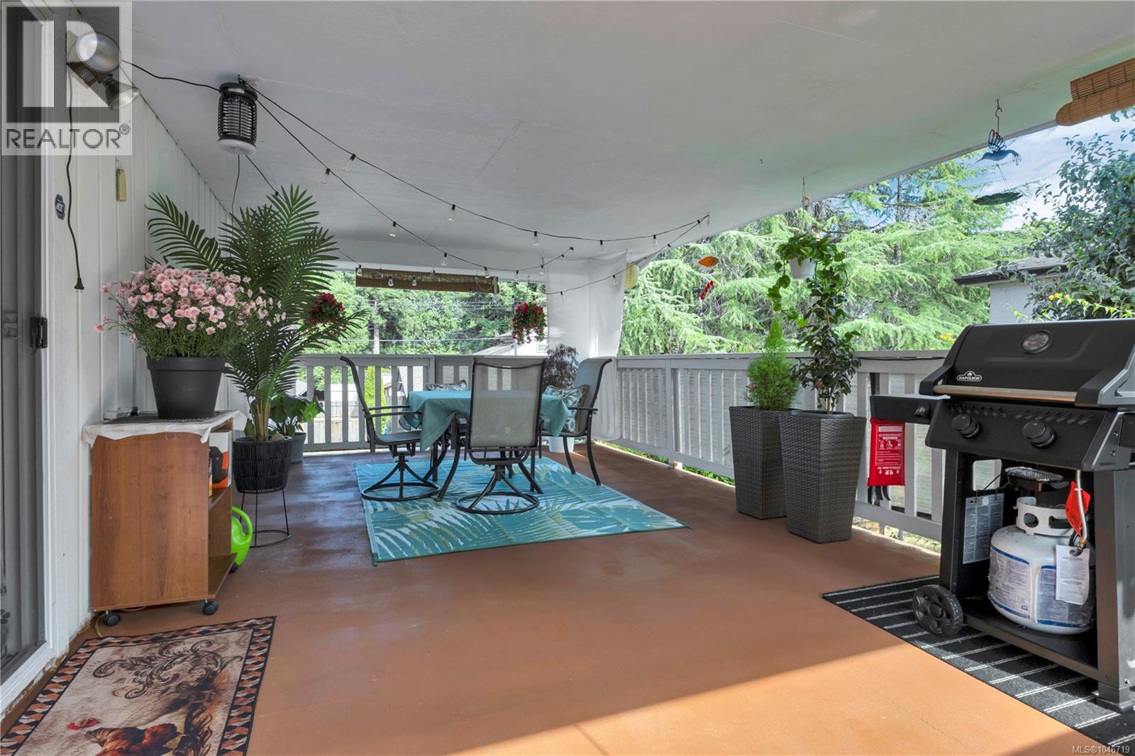 195 Adams Ave - Image 39
