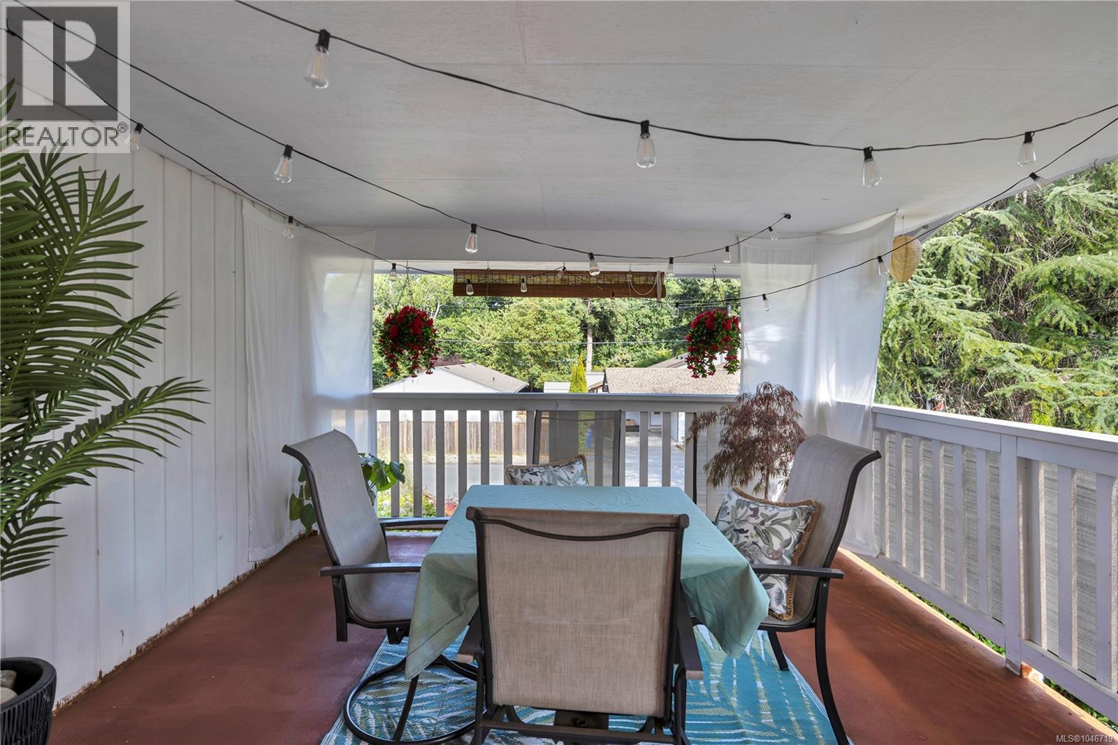 195 Adams Ave - Image 46