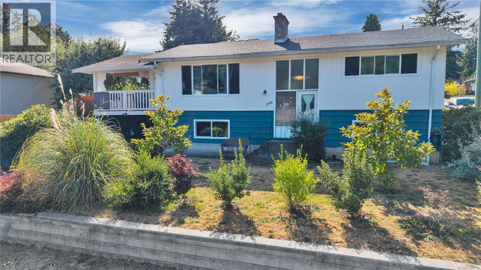 195 Adams Ave - 55