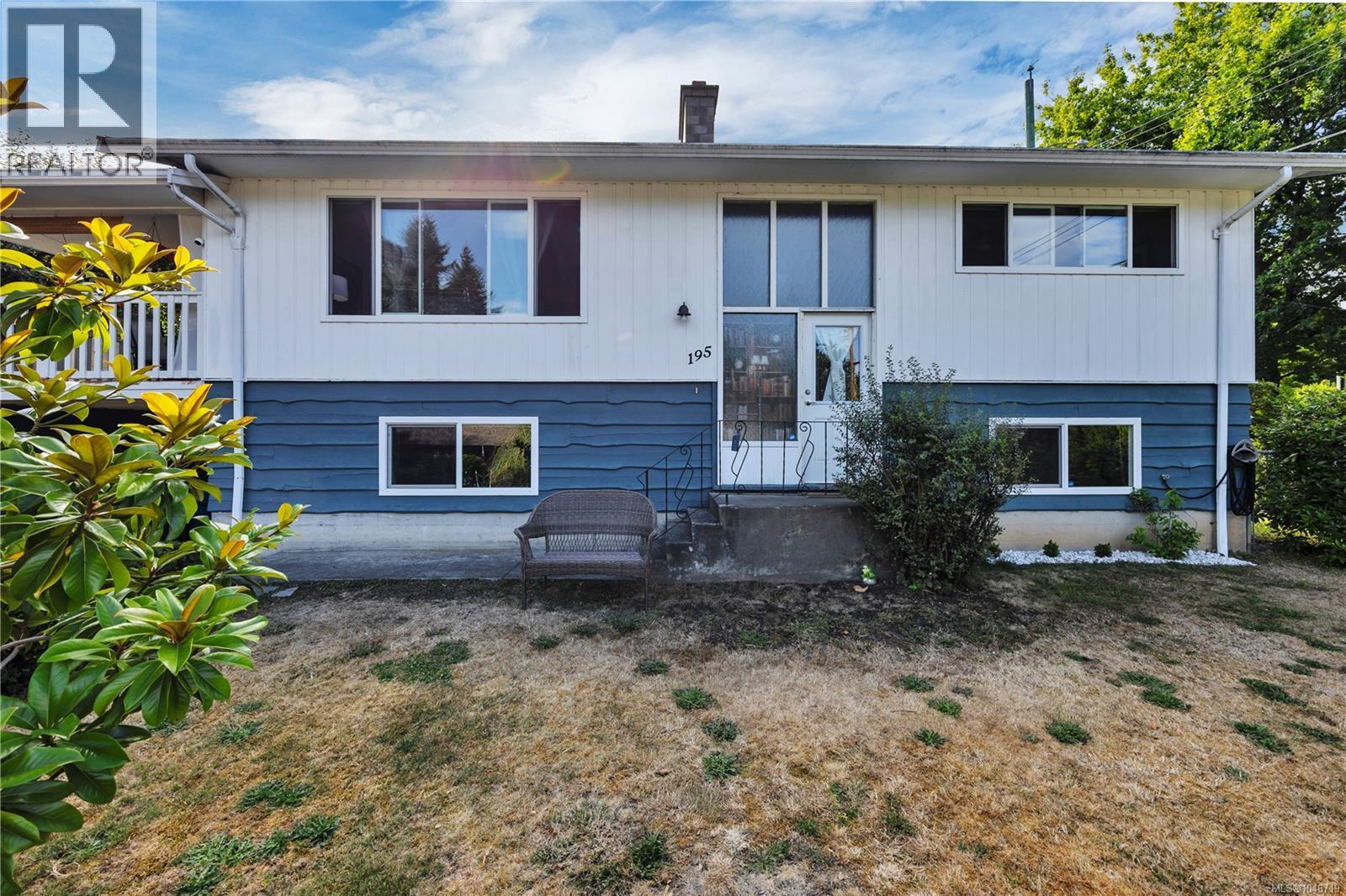 195 Adams Ave - Image 51