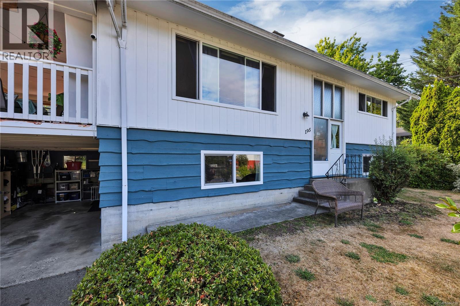 195 Adams Ave - Image 50