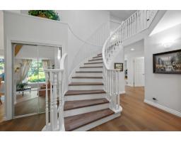 16614 Cherryhill Crescent, Surrey, BC V2W0A8 Photo 16
