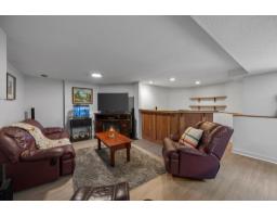 16614 Cherryhill Crescent, Surrey, BC V2W0A8 Photo 29