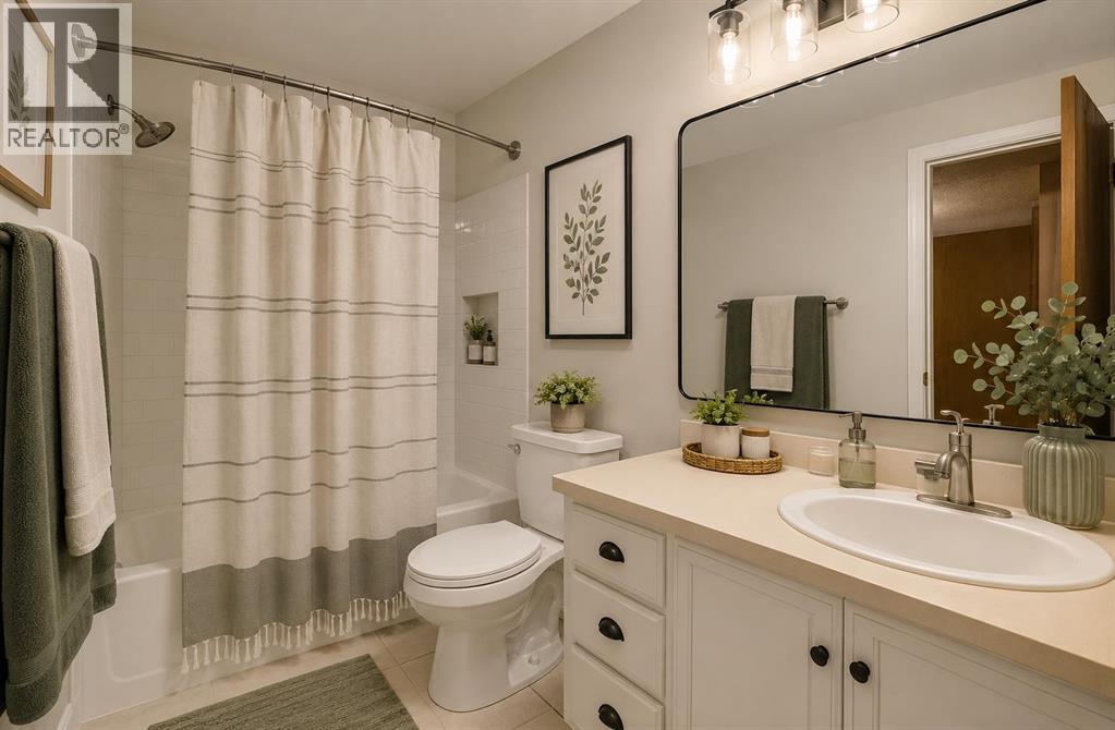 864 Queensland Drive Southeast - Photo 14