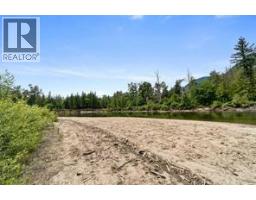 1383 Silver Sands Road Unit# 109, Sicamous, BC V0E2V4 Photo 36