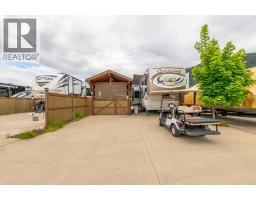 1383 Silver Sands Road Unit# 109, Sicamous, BC V0E2V4 Photo 12