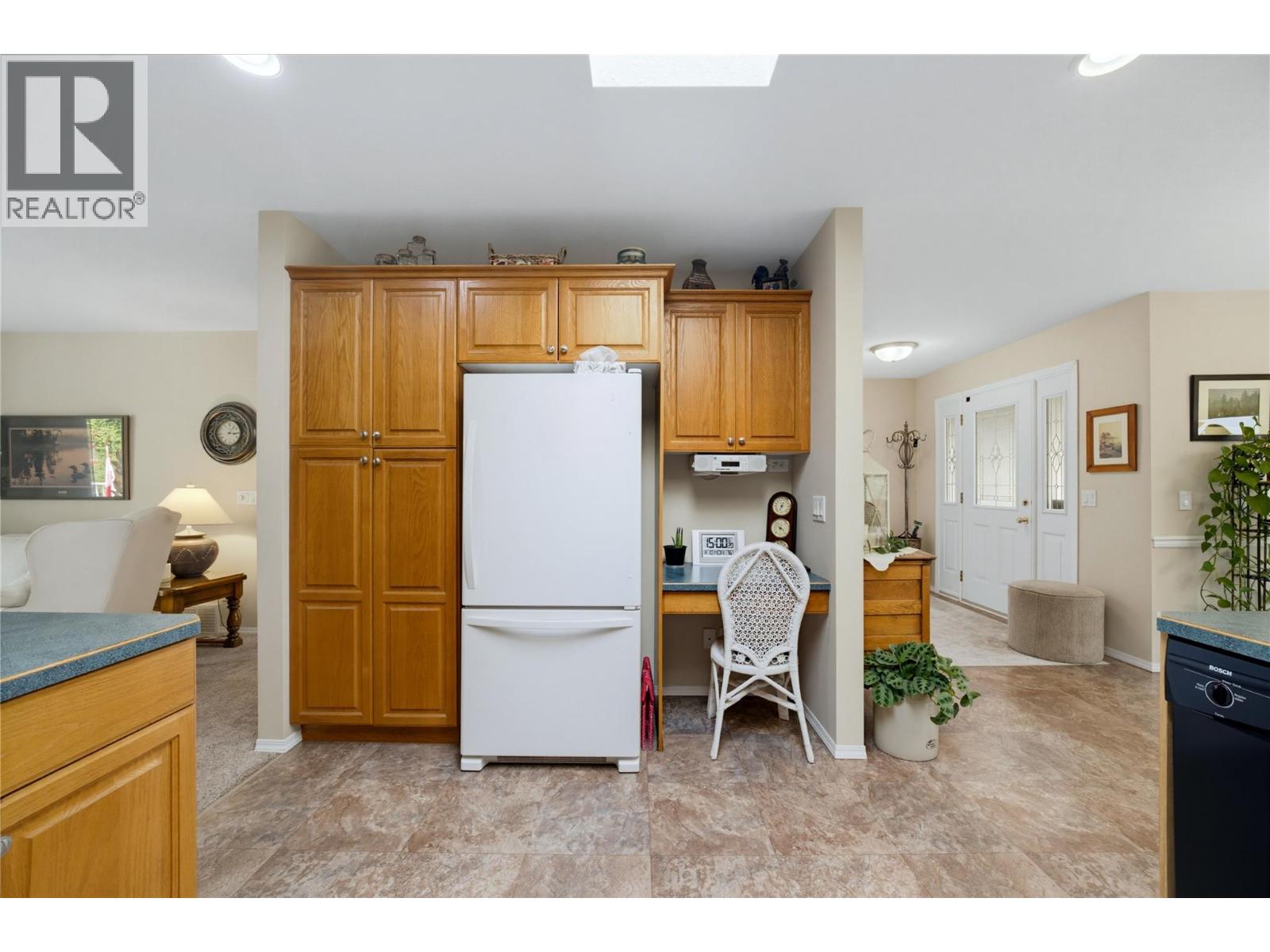2866 Hilltop Road - 13