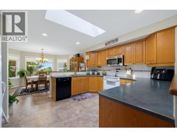 3pc Ensuite bath - 2866 Hilltop Road, Blind Bay, BC V0E2W0 Photo 8