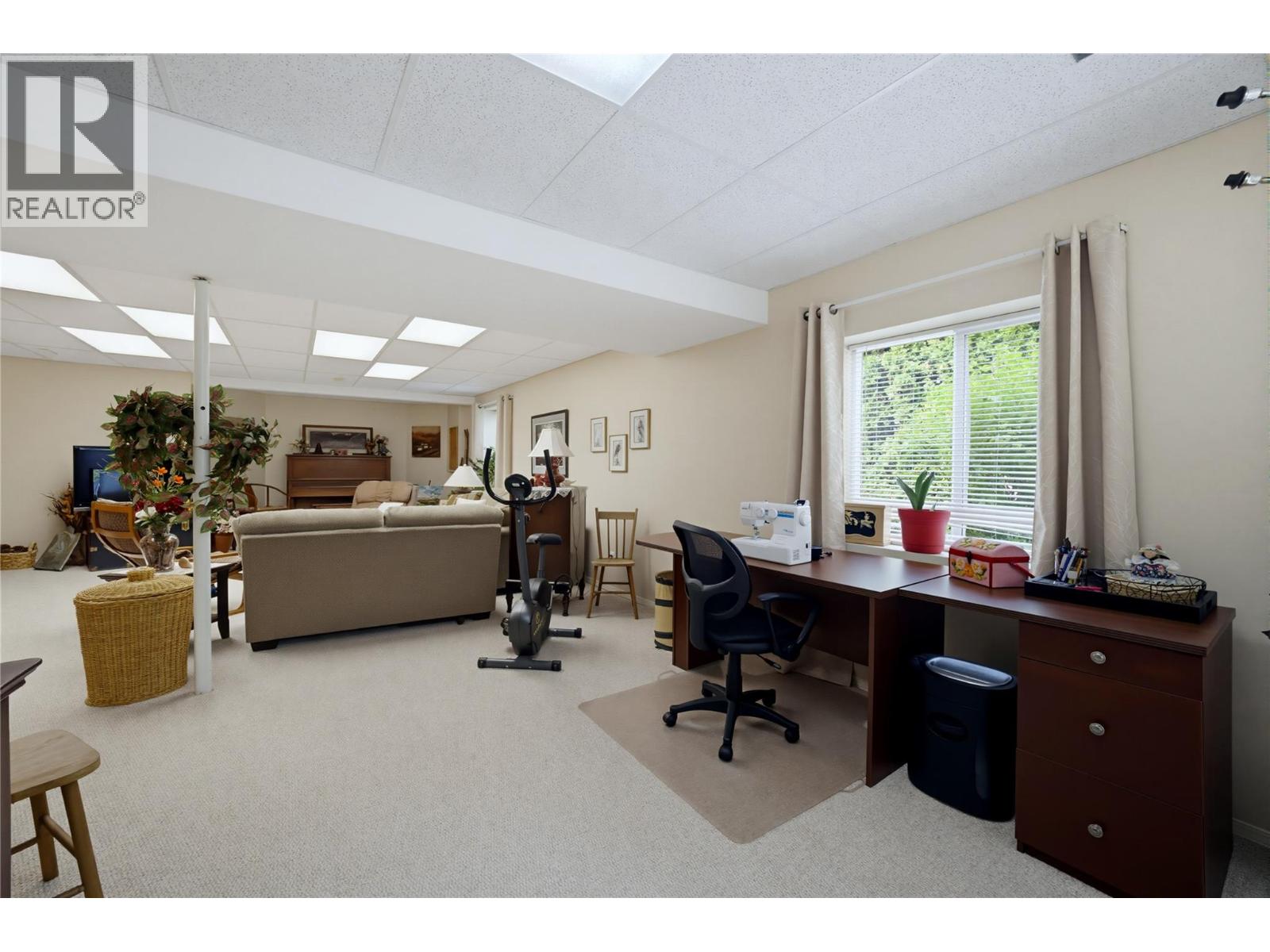 2866 Hilltop Road - 28