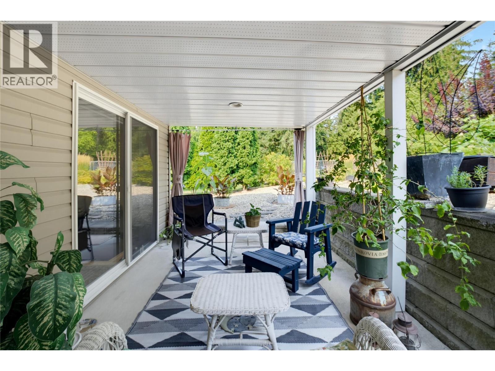 2866 Hilltop Road - 42