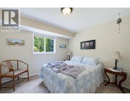 2866 Hilltop Road, Blind Bay, BC V0E2W0 Photo 19