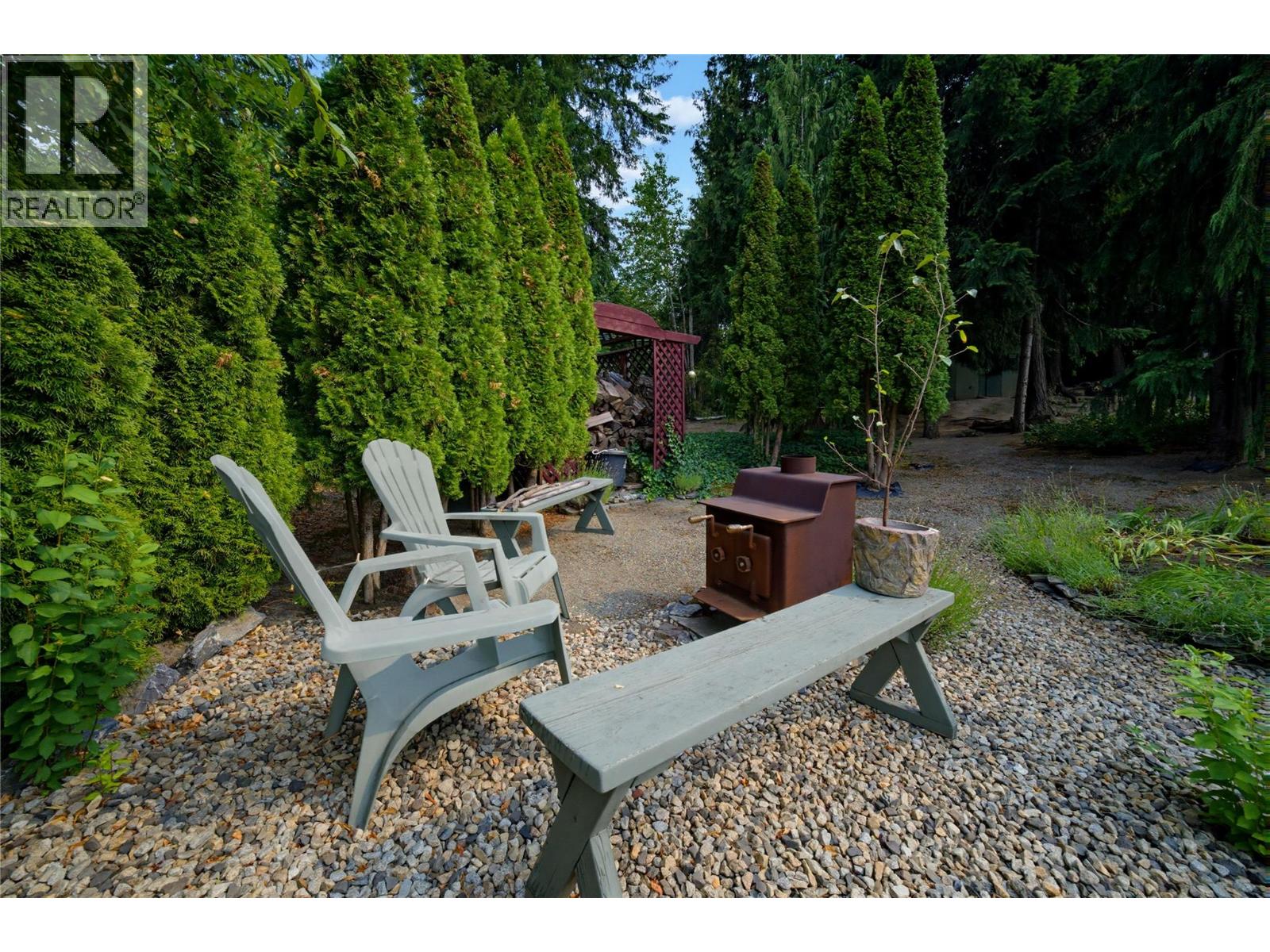 2866 Hilltop Road - 45